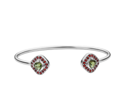 Bohemian garnet bracelet