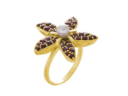 Stříbrný prsten s českým granátem a perlou, zlacený - květina